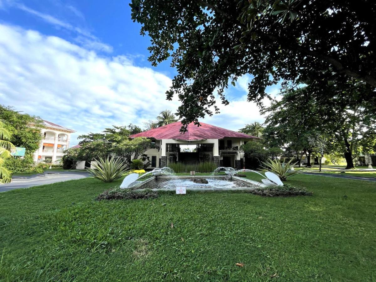 Ndc Resort & Spa Manado Exterior foto