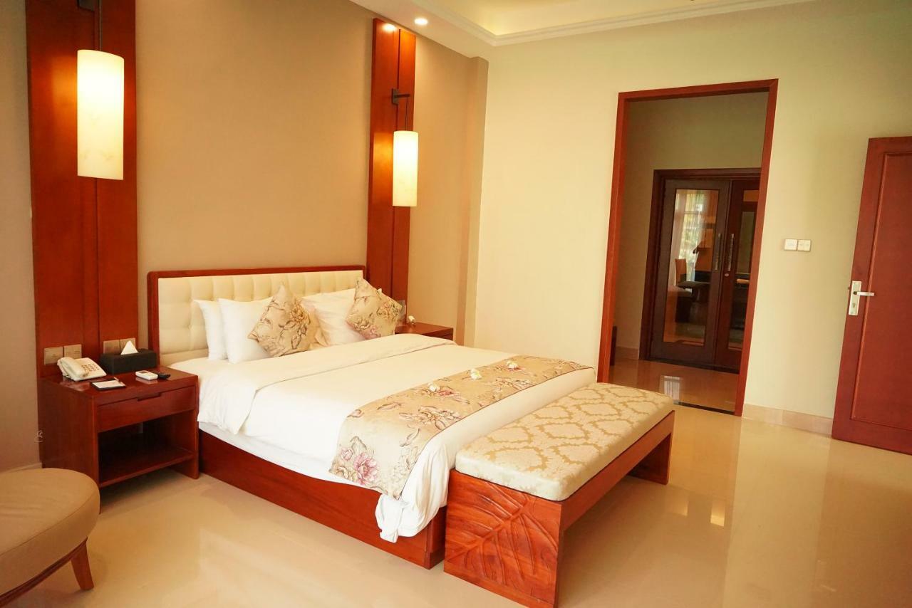 Ndc Resort & Spa Manado Exterior foto